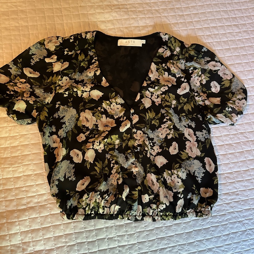 ASTR Black Floral Blouse